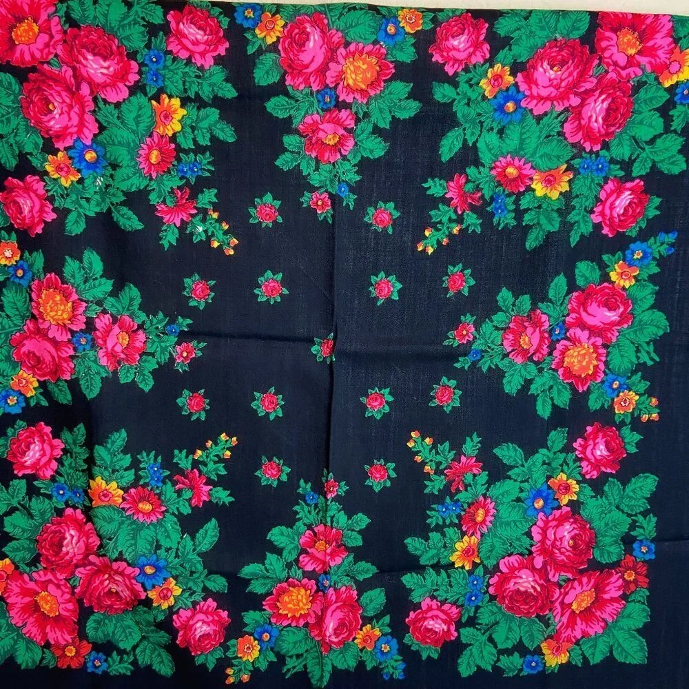 NWOT Vintage Large Square Scarf  Fine Wool